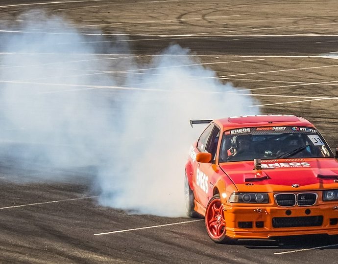 Een driftcursus: het ultieme vrijgezellenfeest!