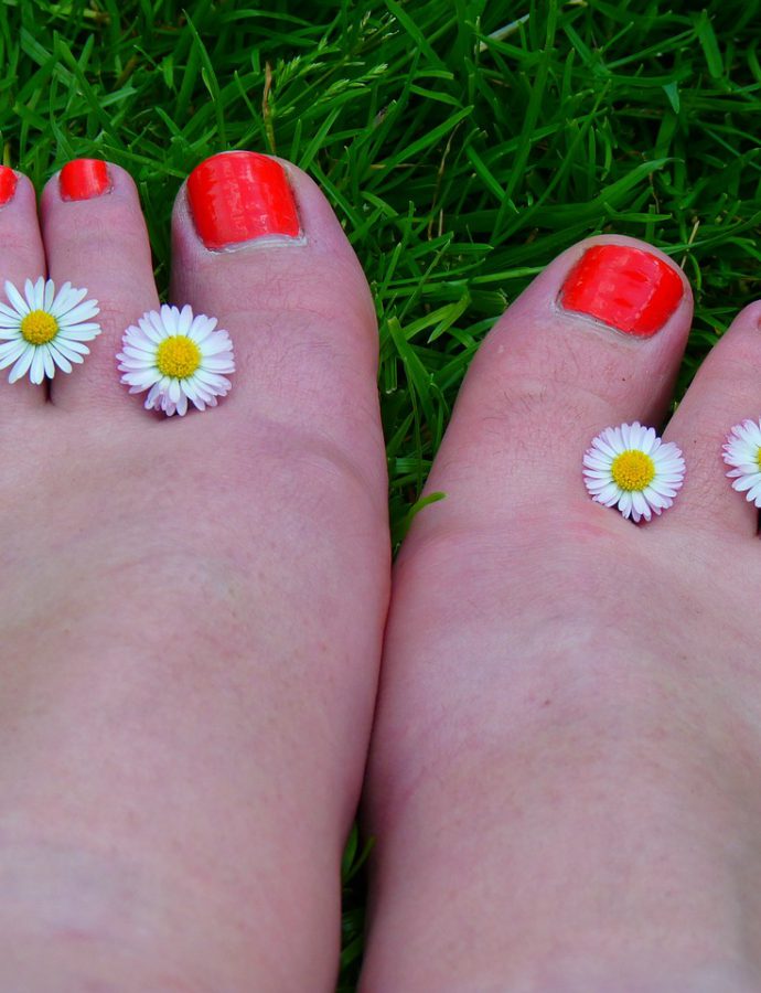 Verzorgde voeten voor de zomer – tips voor een eigen pedicure