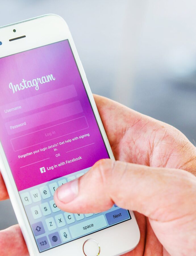 Hoe werkt de invloed van likes op Instagram. Uitleg over het algoritme.