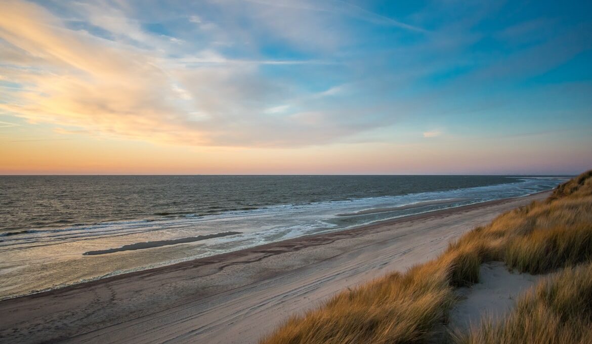 Waarom een strandhuisje in Katwijk de ideale vakantieplek is